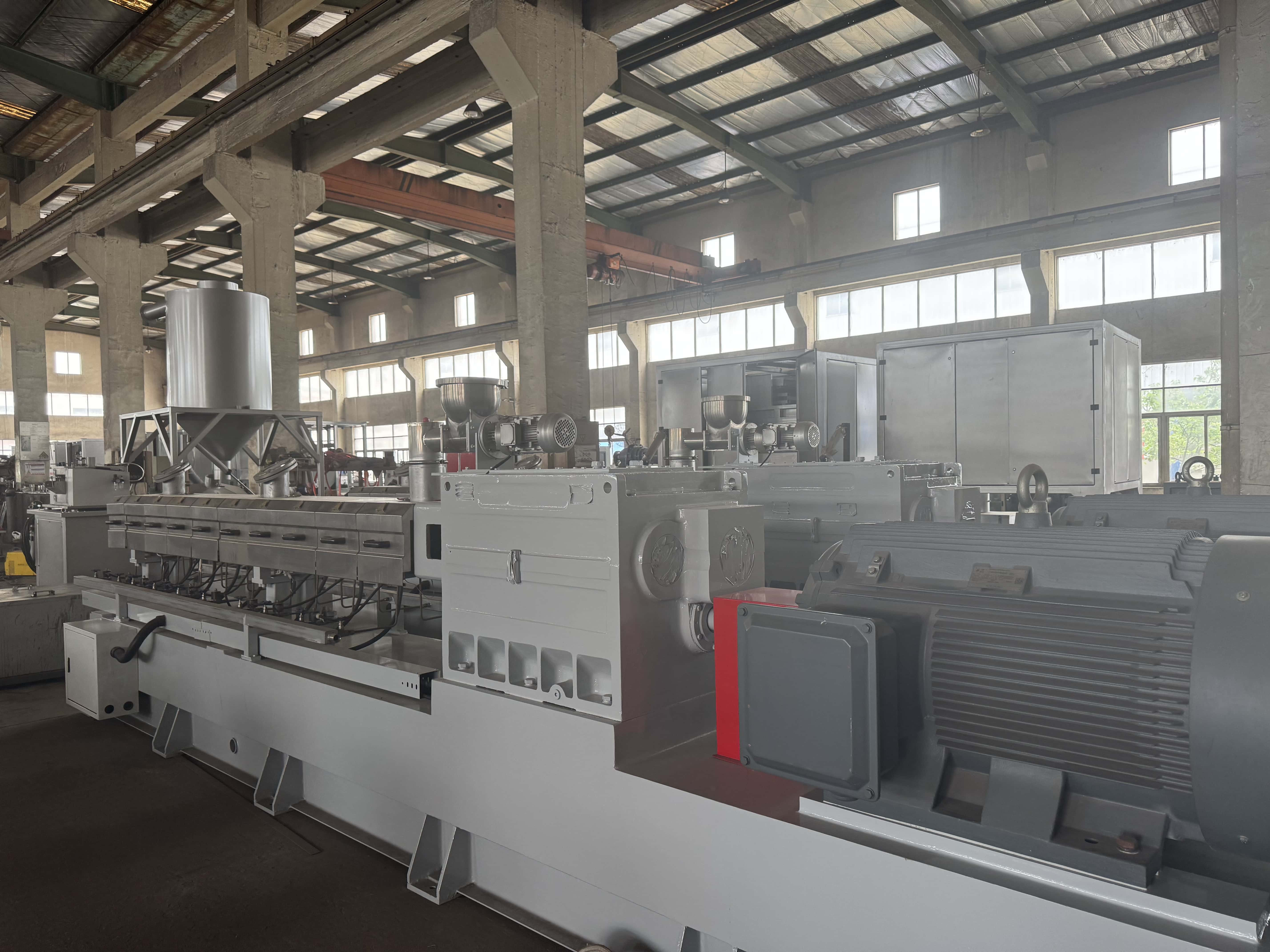 SJSP Series Parallel Twin-Screw Extruder supplier