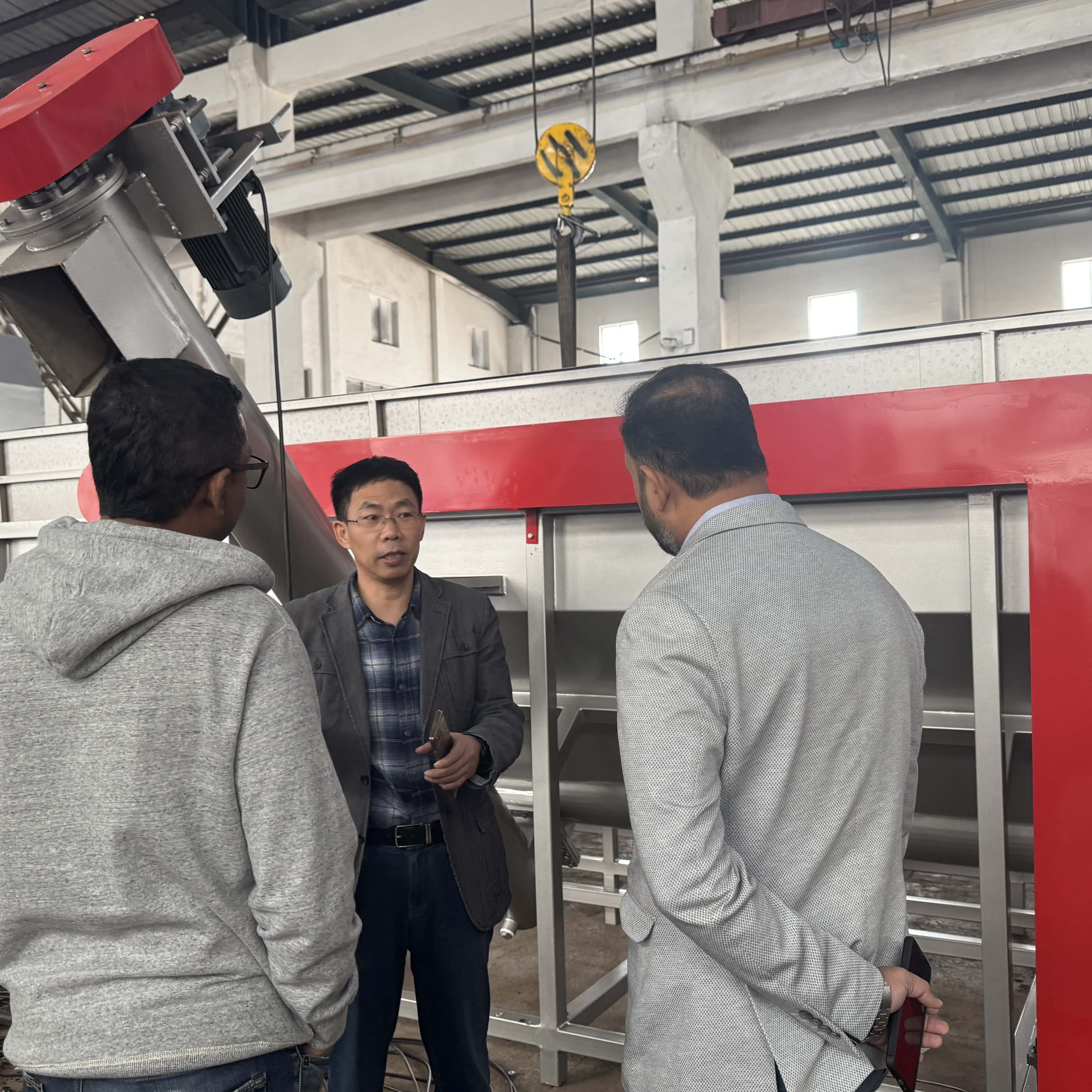 UAE Client Visits Our Company to Purchase Washing Line Equipment