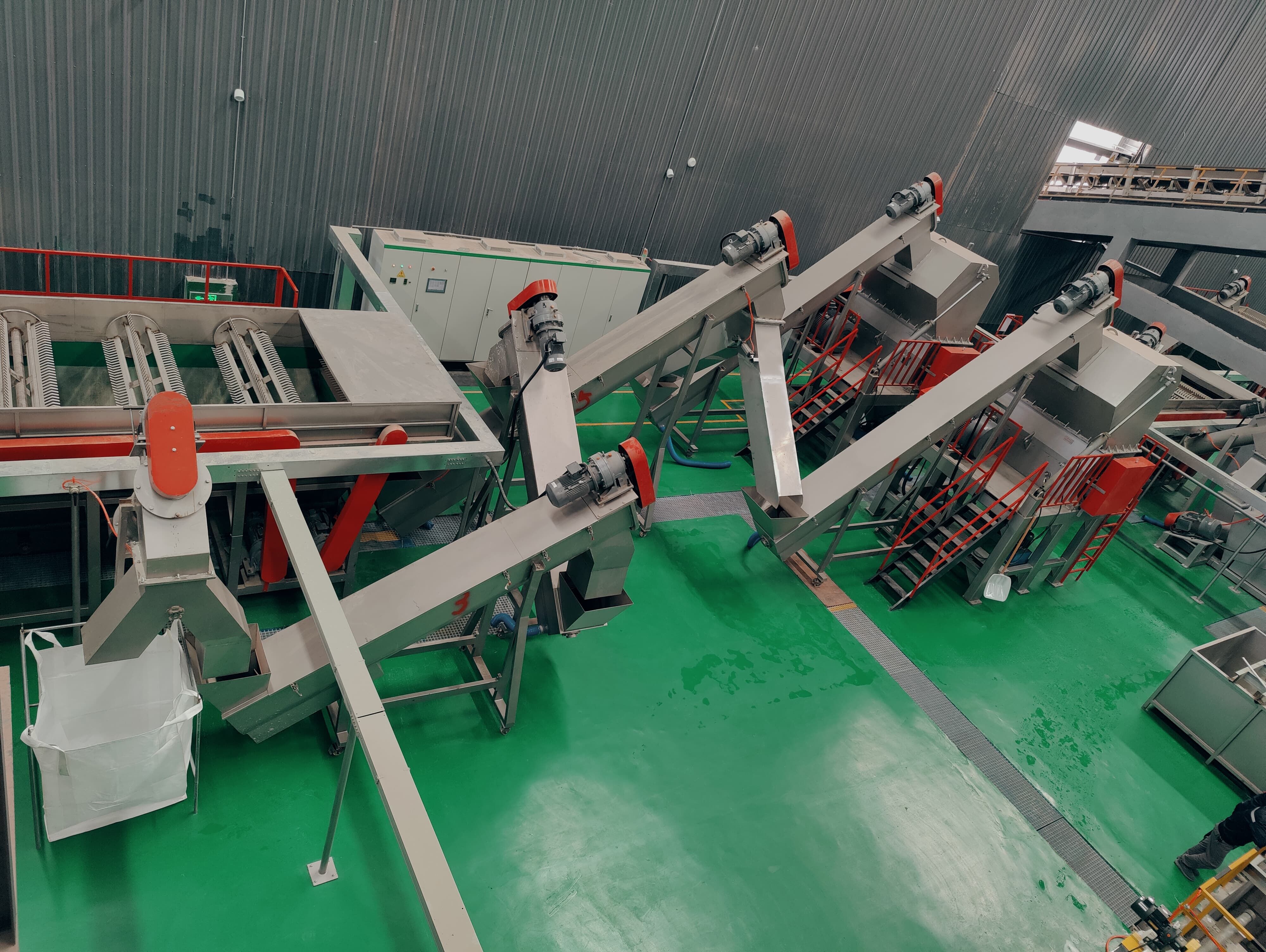 How Does Professional Lead-Acid Battery Recycling Help Reduce Environmental Pollution?