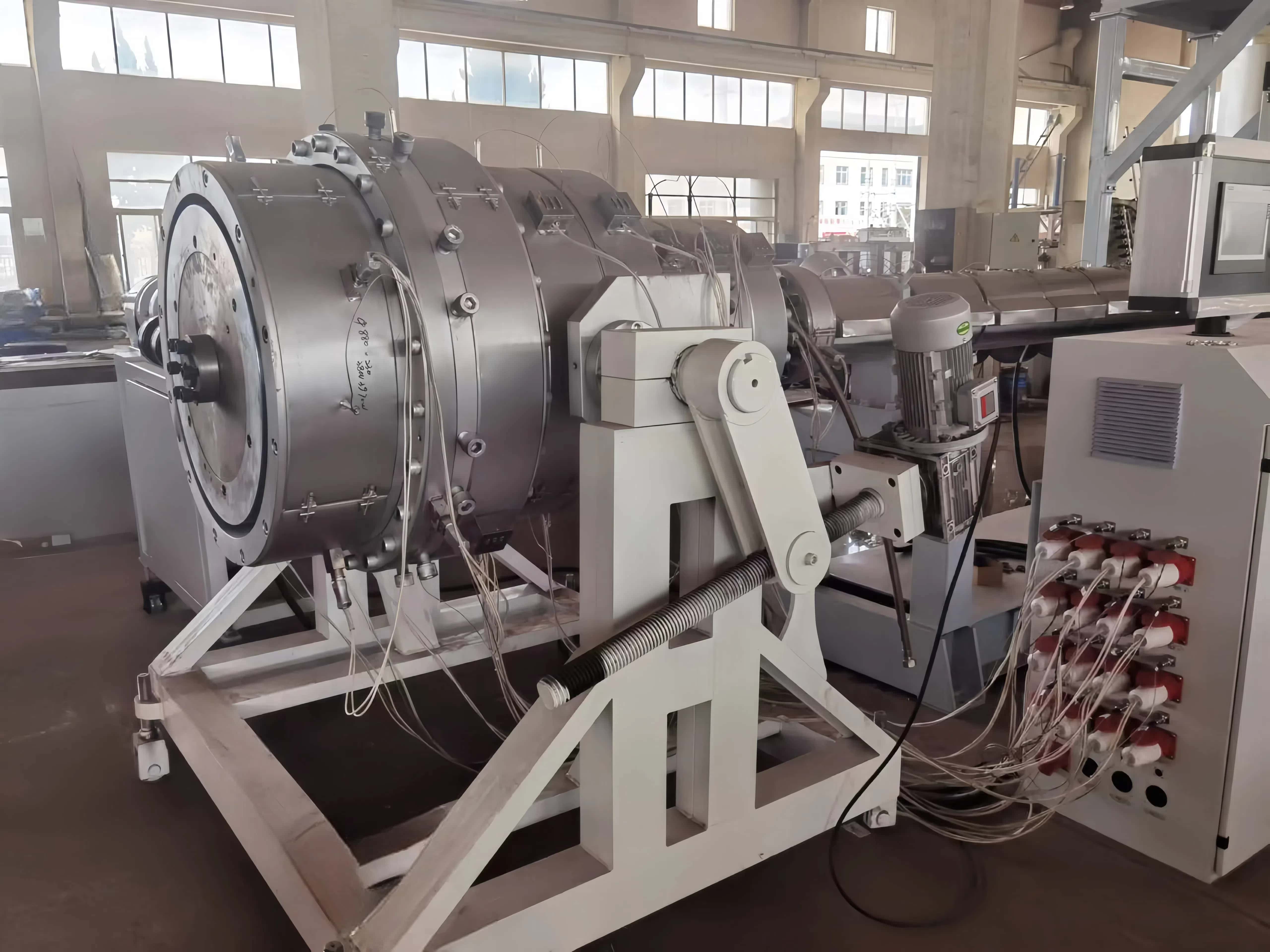  Leading Manufacturer of Plastic Pipe Extrusion Lines