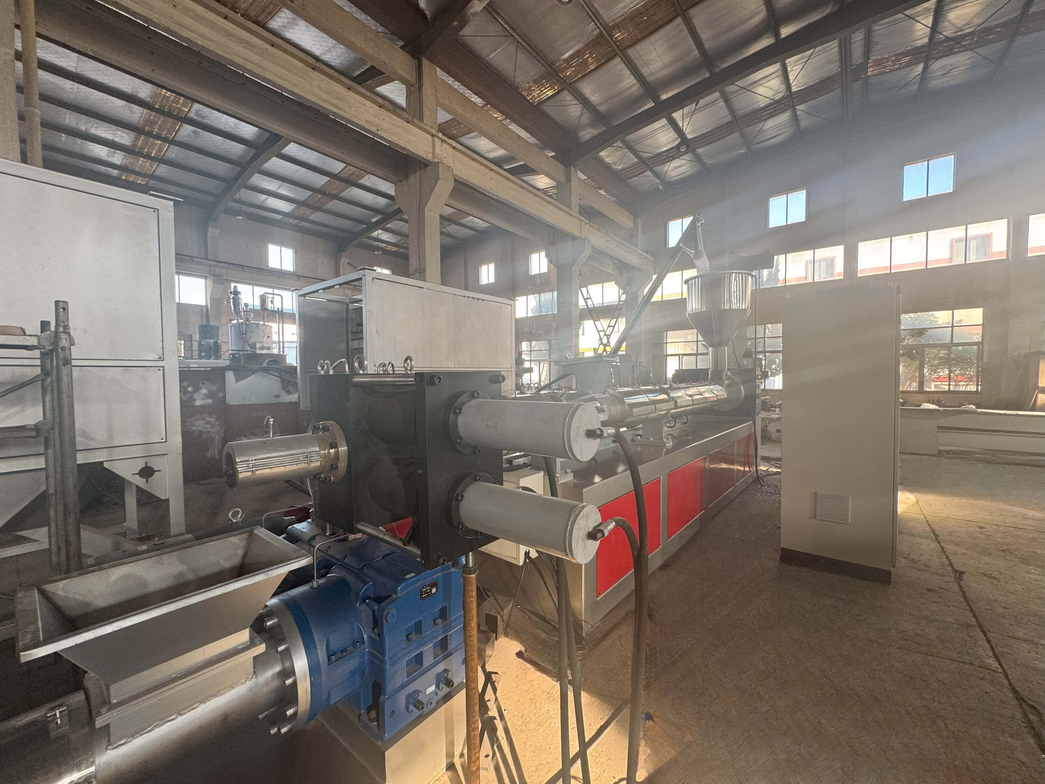 Leading Provider of Plastic Pelletizing Recycling Machines