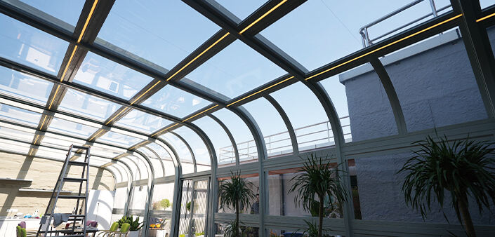 SK-S01 L-curved Retractable Sunroom
