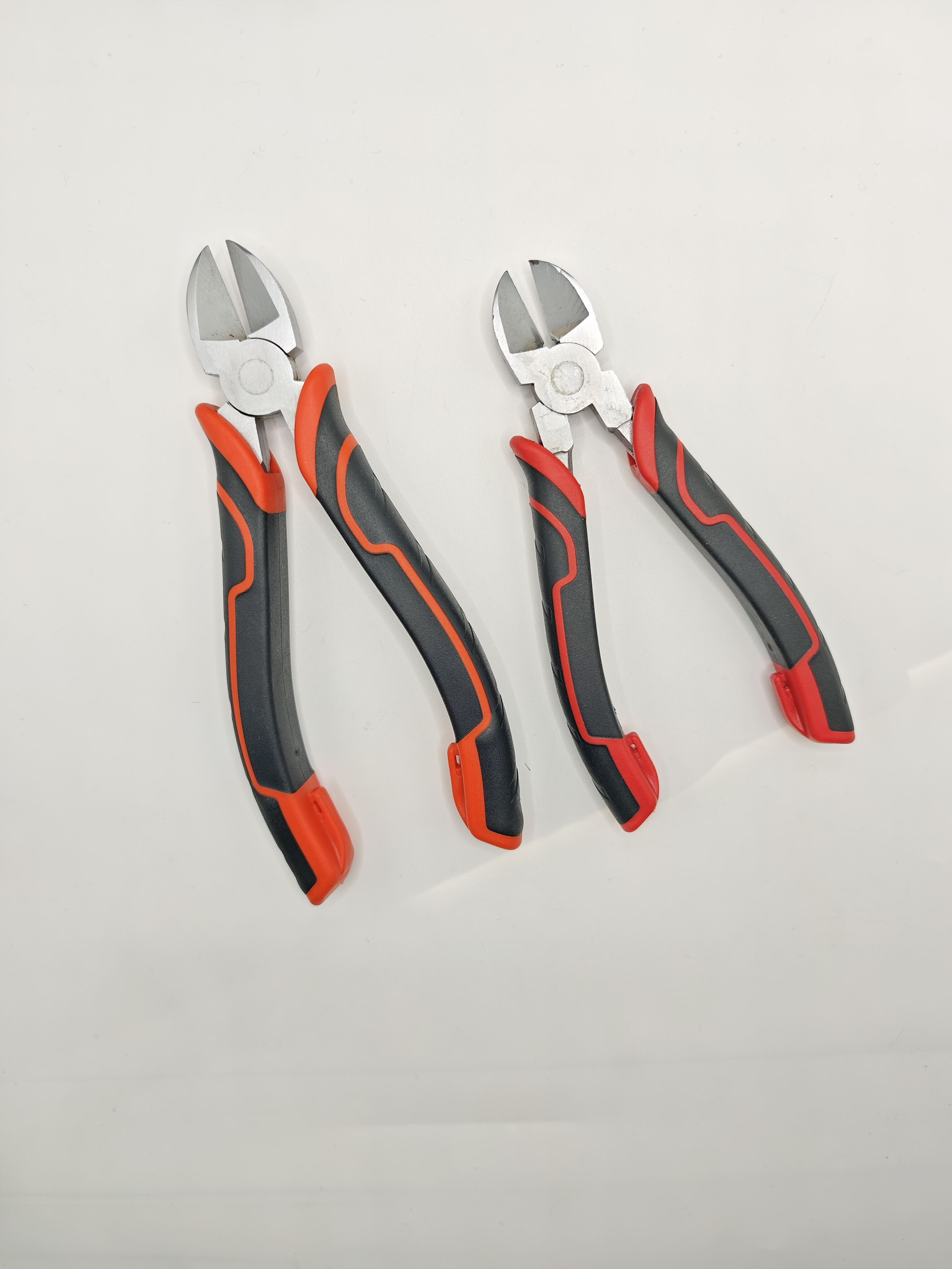 Koje su klešte napravljene od visokokvalitetnog čelika za dugotrajnu upotrebu?