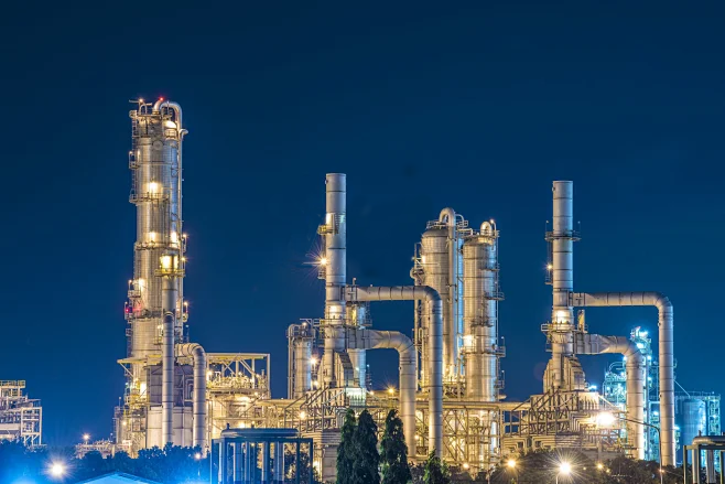 podpora a poradenství chemické technologie Jak podpora a poradenství v oblasti chemické technologie pomáhá podnikům inovovat