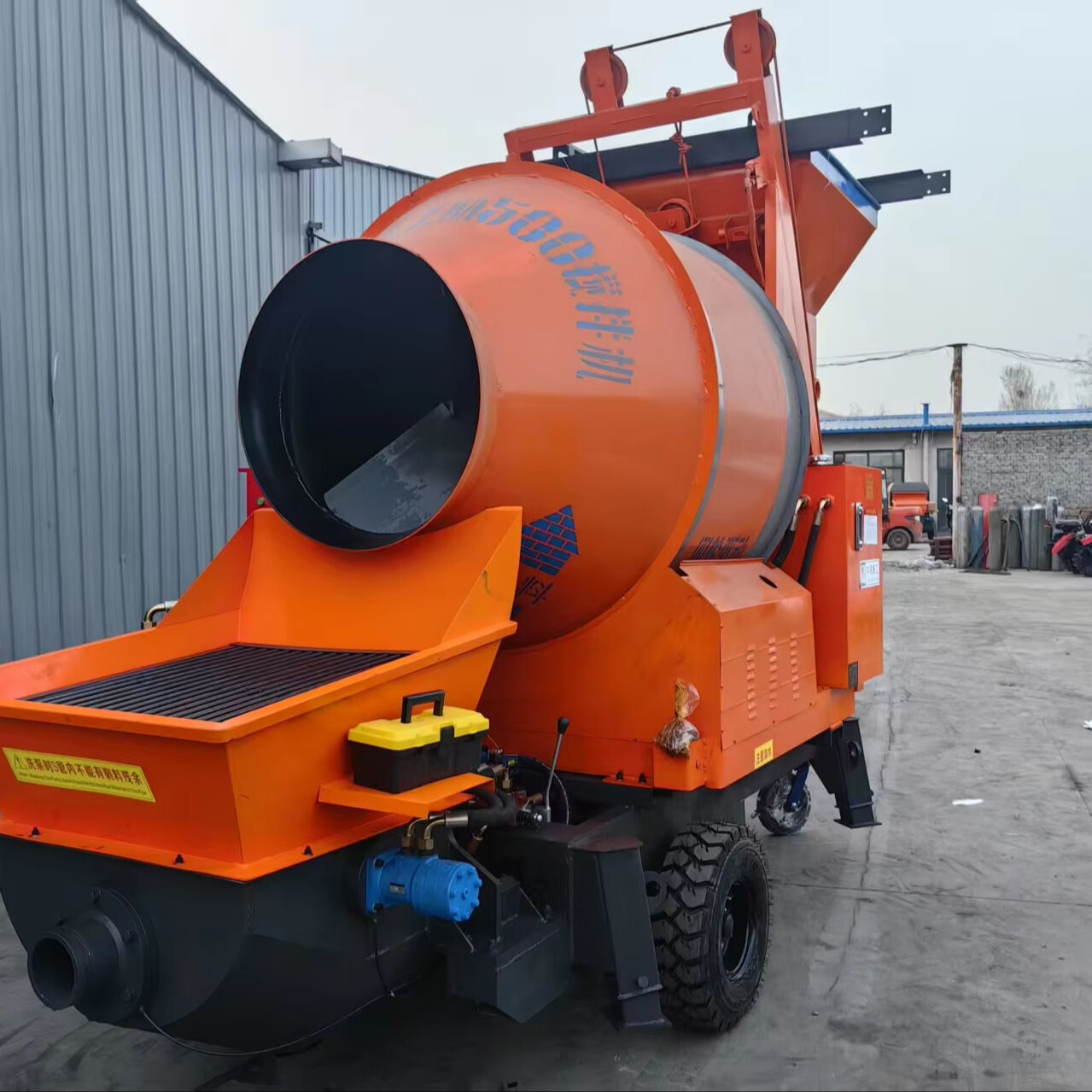 JZM Mała Dieselowa Poruszająca się Maszyna Budowlana dla Małego Biznesu Mieszanka Betonowa z Chin