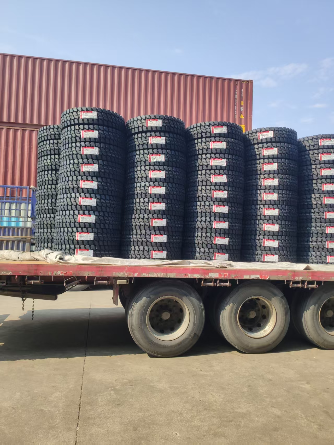 Koje prednosti veleprodajne kupovine guma donose kupcima širom sveta?