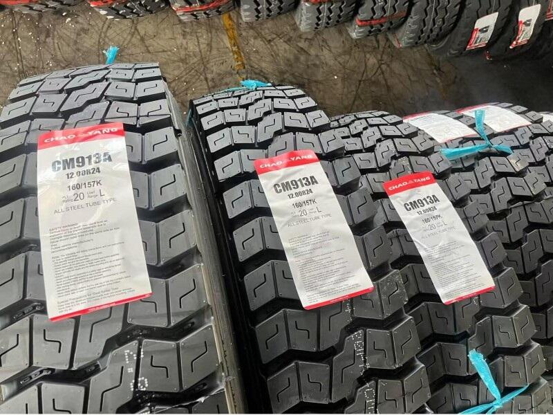 Tyre (British English): The Same as Tire