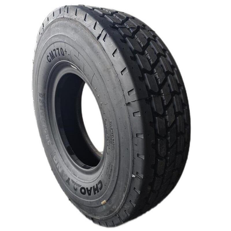 Tyre (British English): The Same as Tire