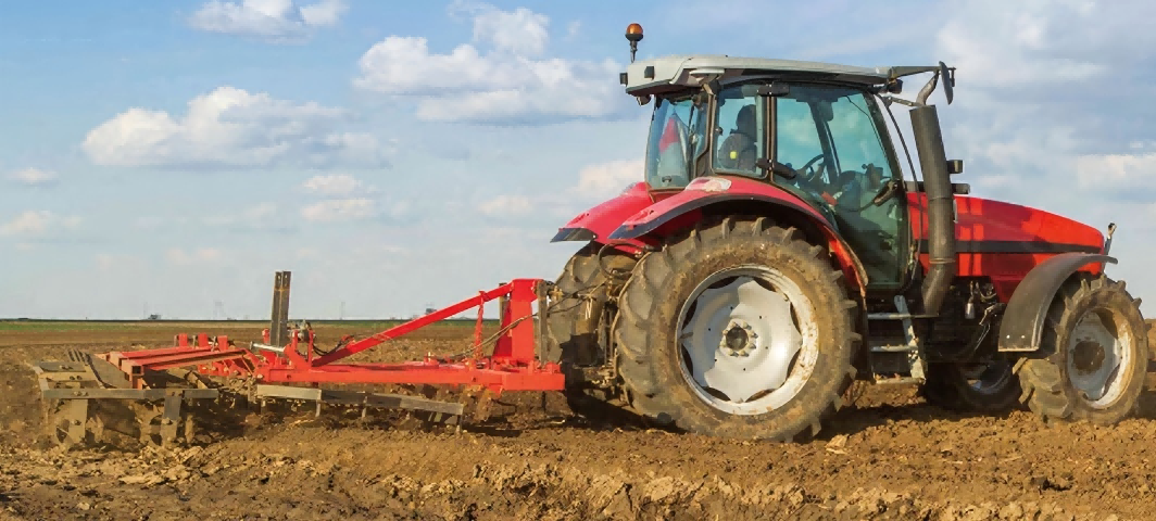 How Do Agricultural Tires Improve Farm Machinery Efficiency?