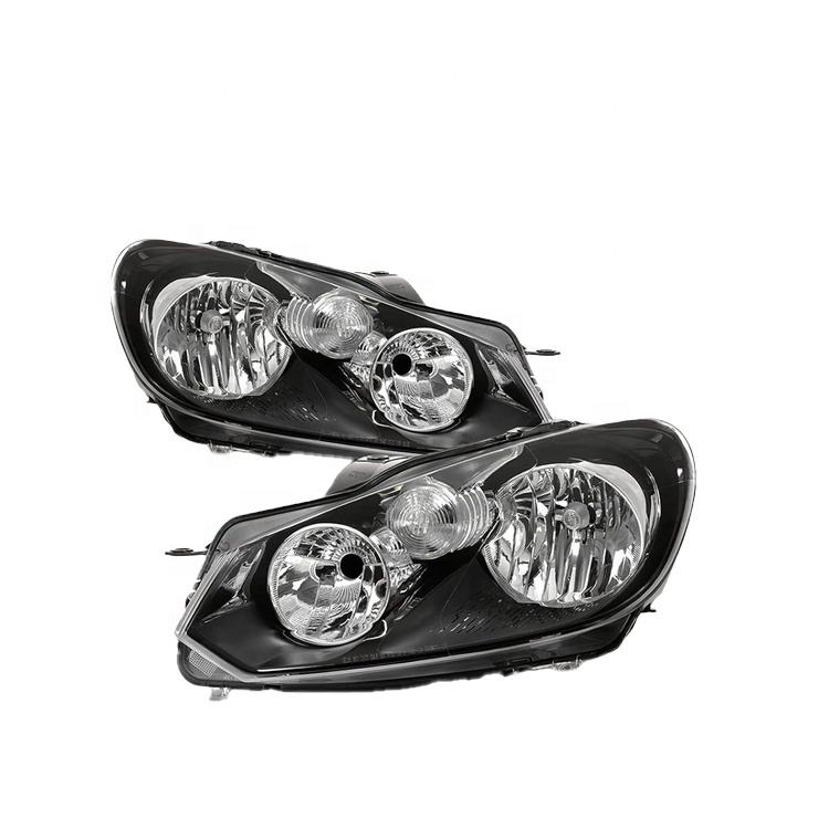 Heben Sie sich von der Masse ab mit individuell gestalteten Scheinwerfern für Ihren VW Golf – machen Sie eine Aussage auf der Straße.