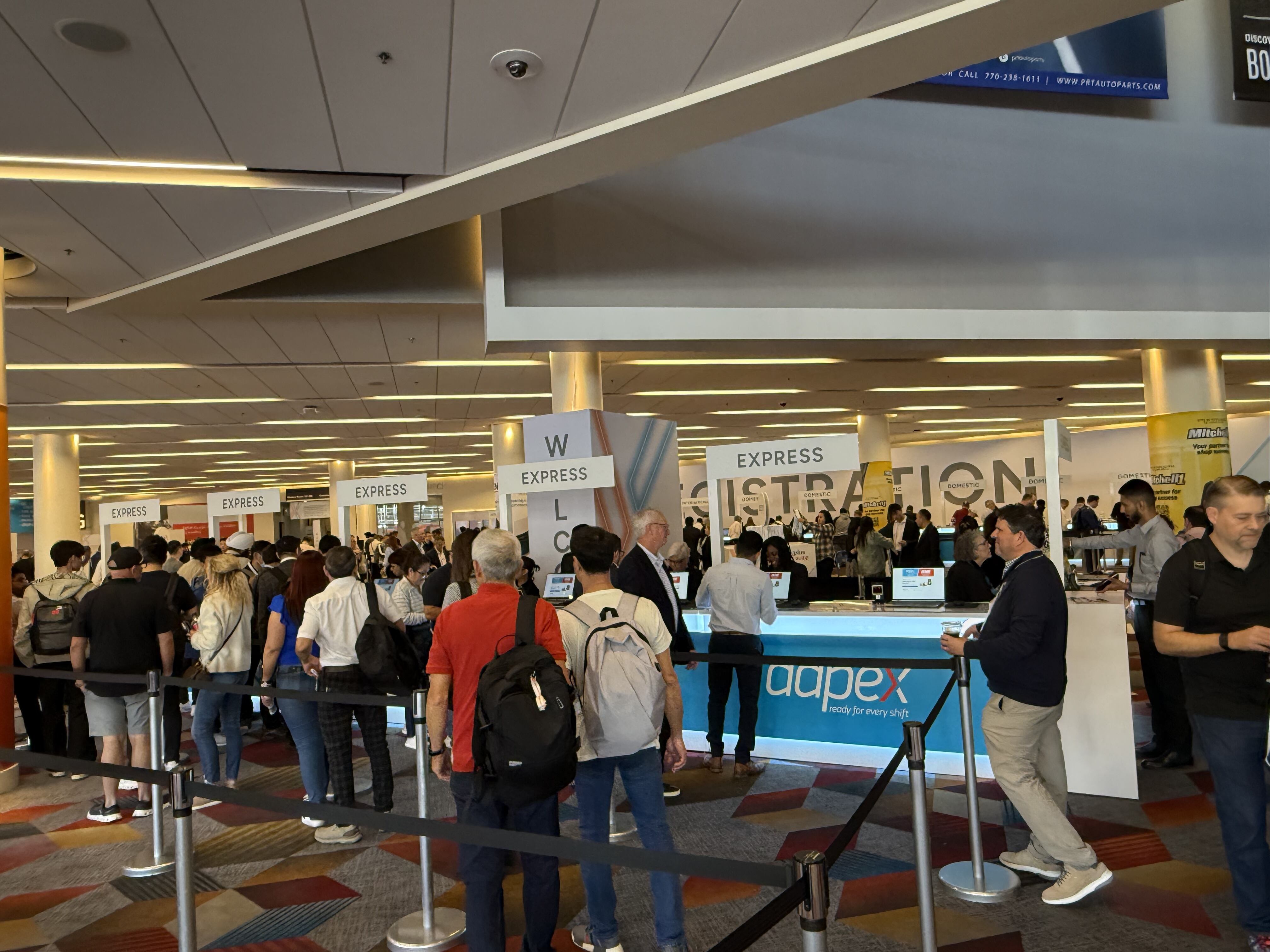 Yiwu Ronwin Shines at AAPEX 2025, Strengthening Ties in North American Auto Aftermarket