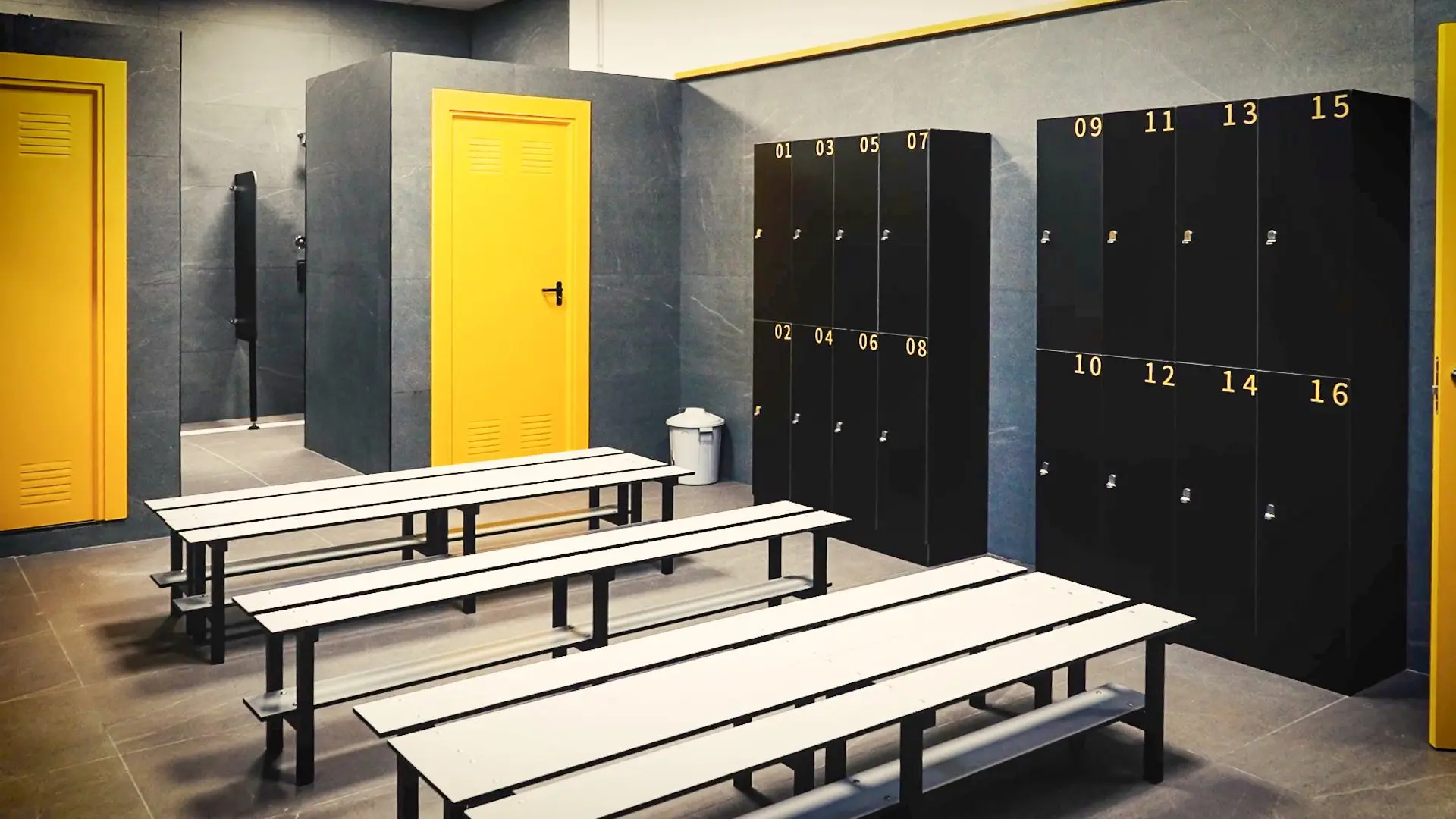 VirgiMlio-Gimnasio-Phenolic-Lockers.jpg.webp