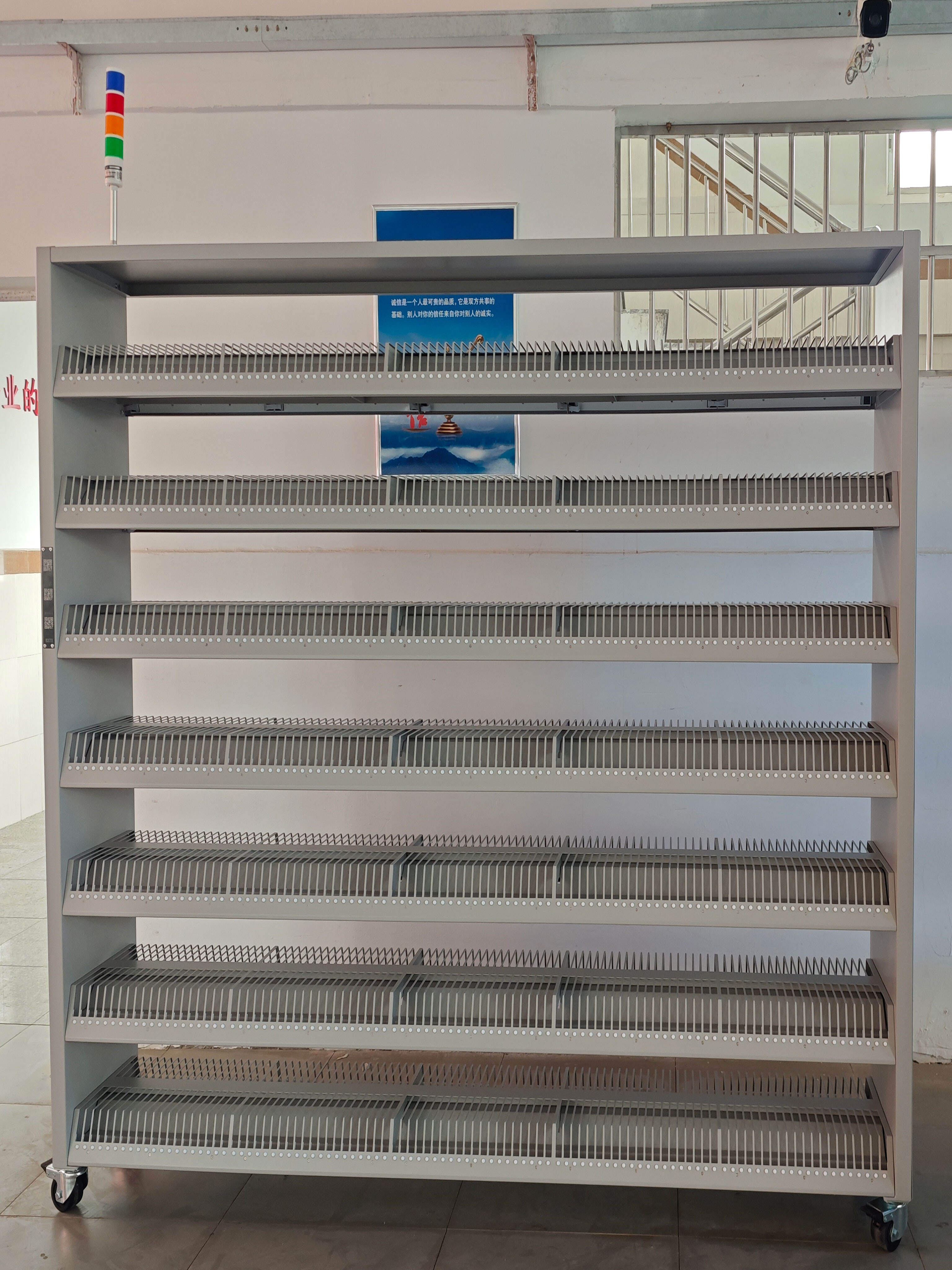 Fixed smart shelves manufacture