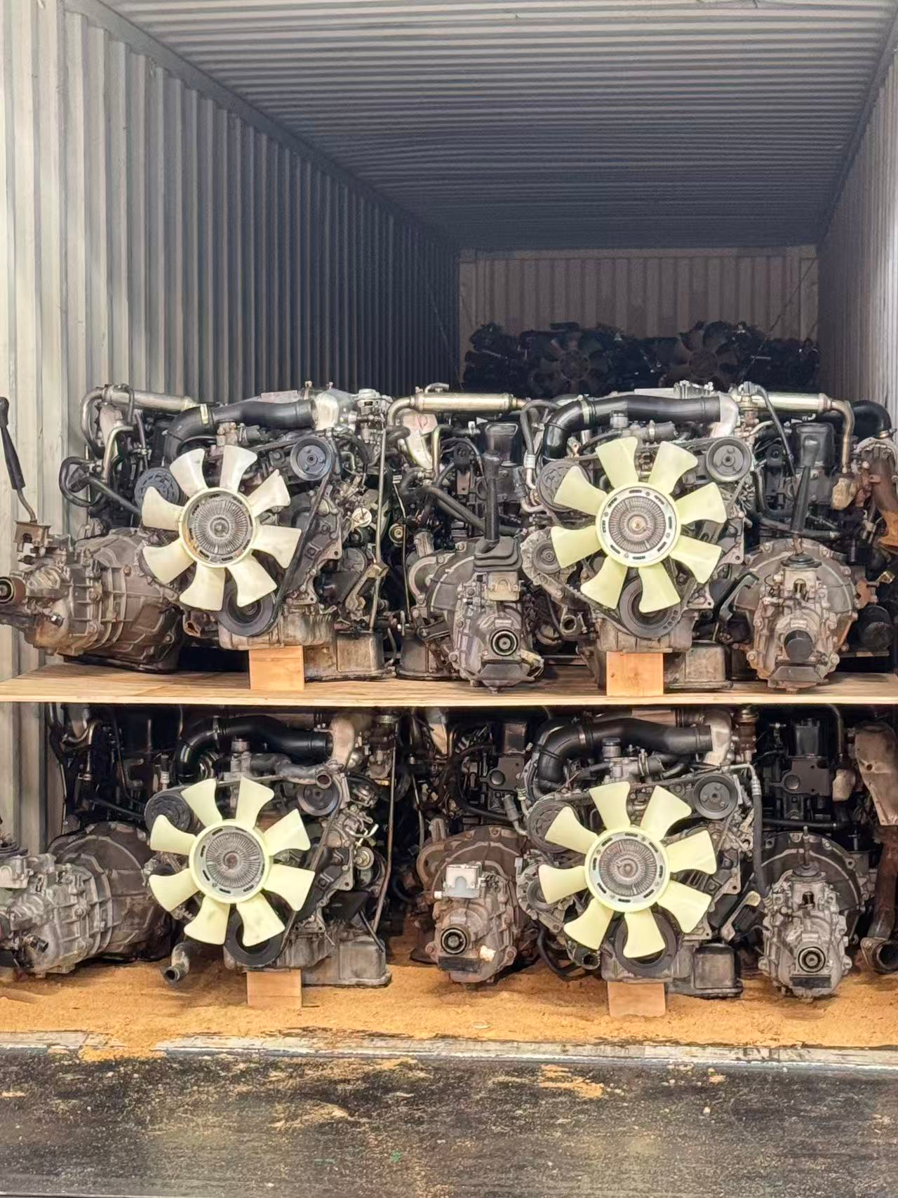 container shipment of original used engines successfully delivered-3