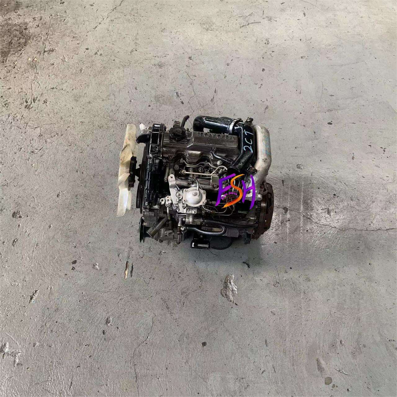 For Toyota Pickup 4 Cylinder Second-hand diesel Engine 2CT Used Diesel Engine factory