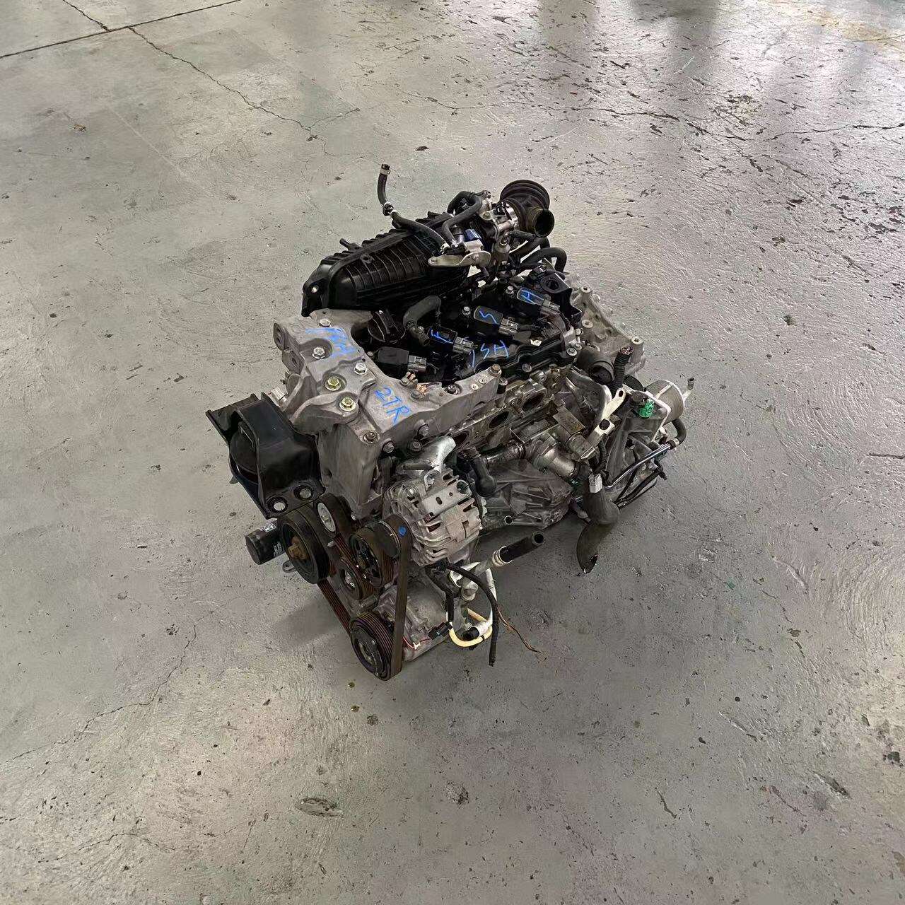 Used Toyota 2TR Gasoline Engine for Hiace Van & Prado manufacture