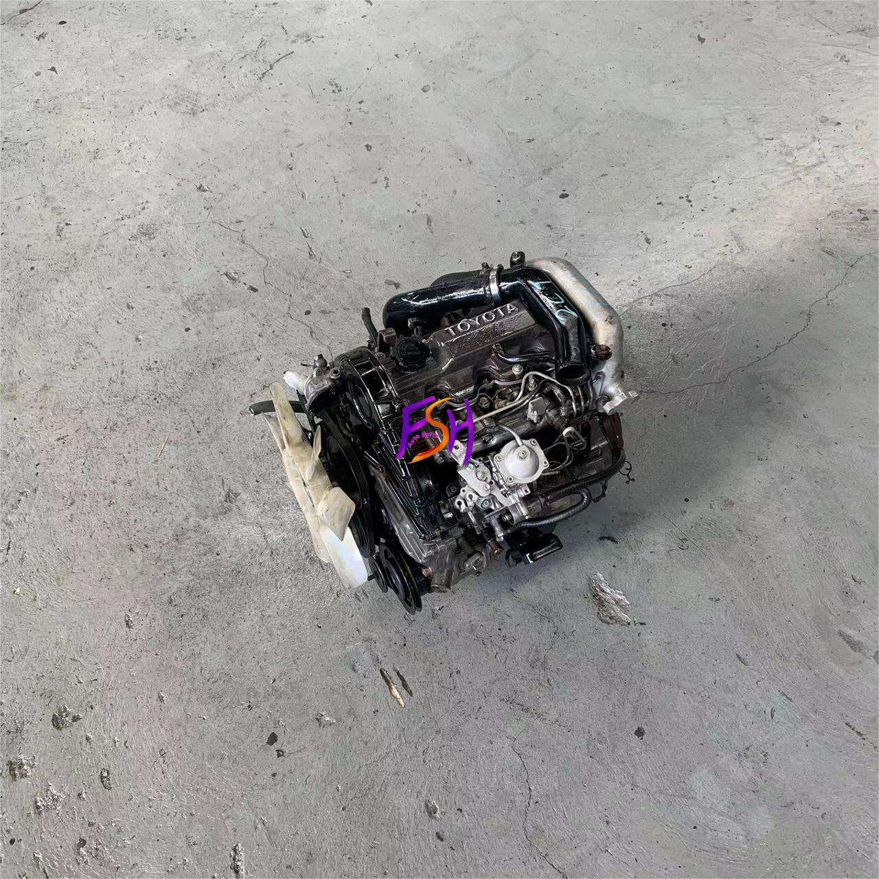 For Toyota Pickup 4 Cylinder Second-hand diesel Engine 2CT Used Diesel Engine manufacture