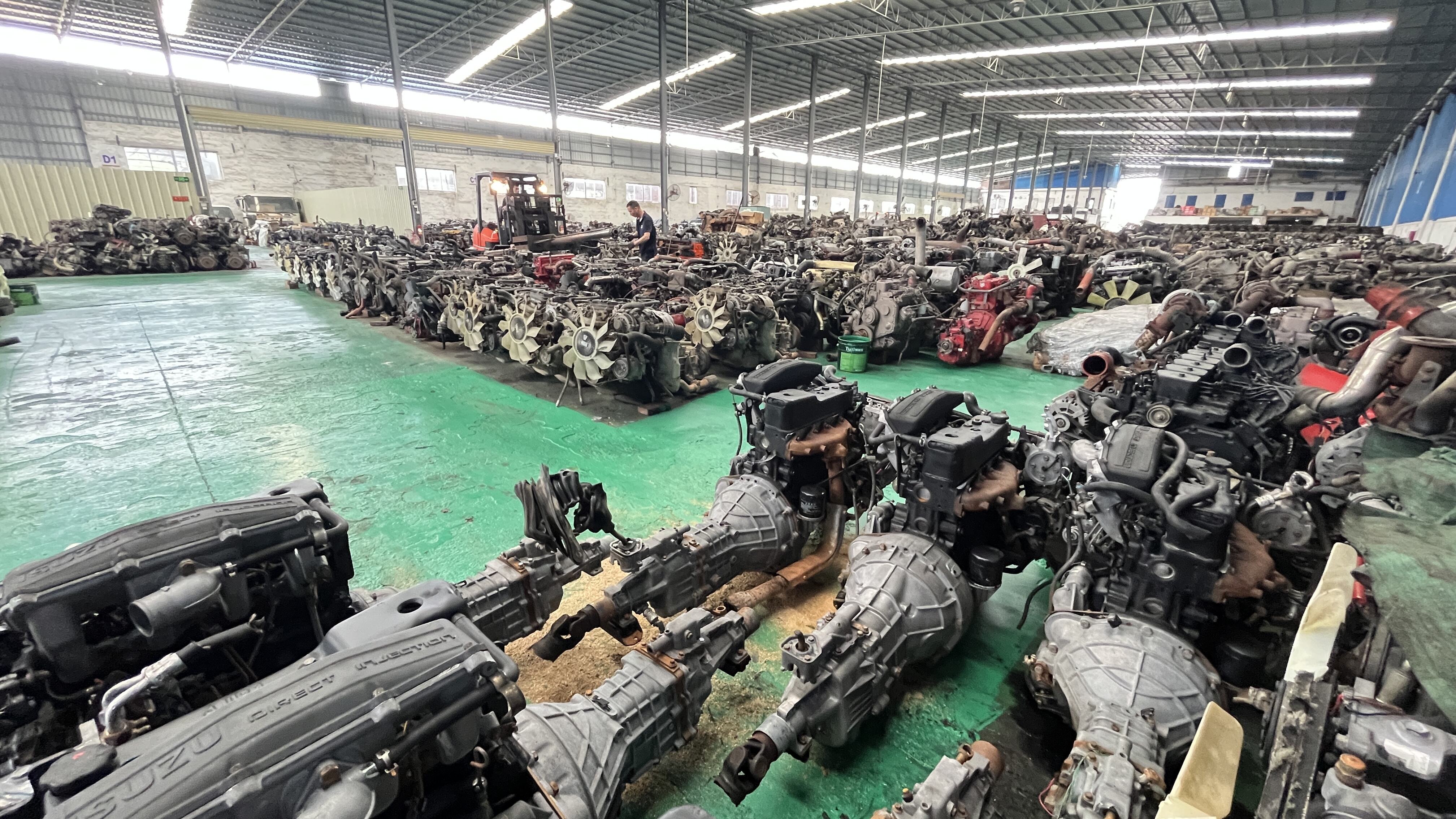 high quality mitsubishi used 6d17 engines for trucks used diesel complete engines-1