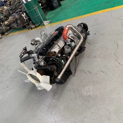 Nissan TD42T Motor 4.2 Litrae Lineares 6 Cylindri Aptus Pro Autobus