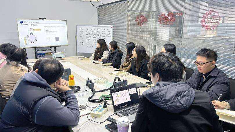 Satış Takımı'nı Güçlendirme: Servo Sistem Bilgisi ve Pratik Eğitim Devam Ediyor