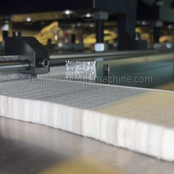 How to Choose a Paper Folding Machine for Industrial Use