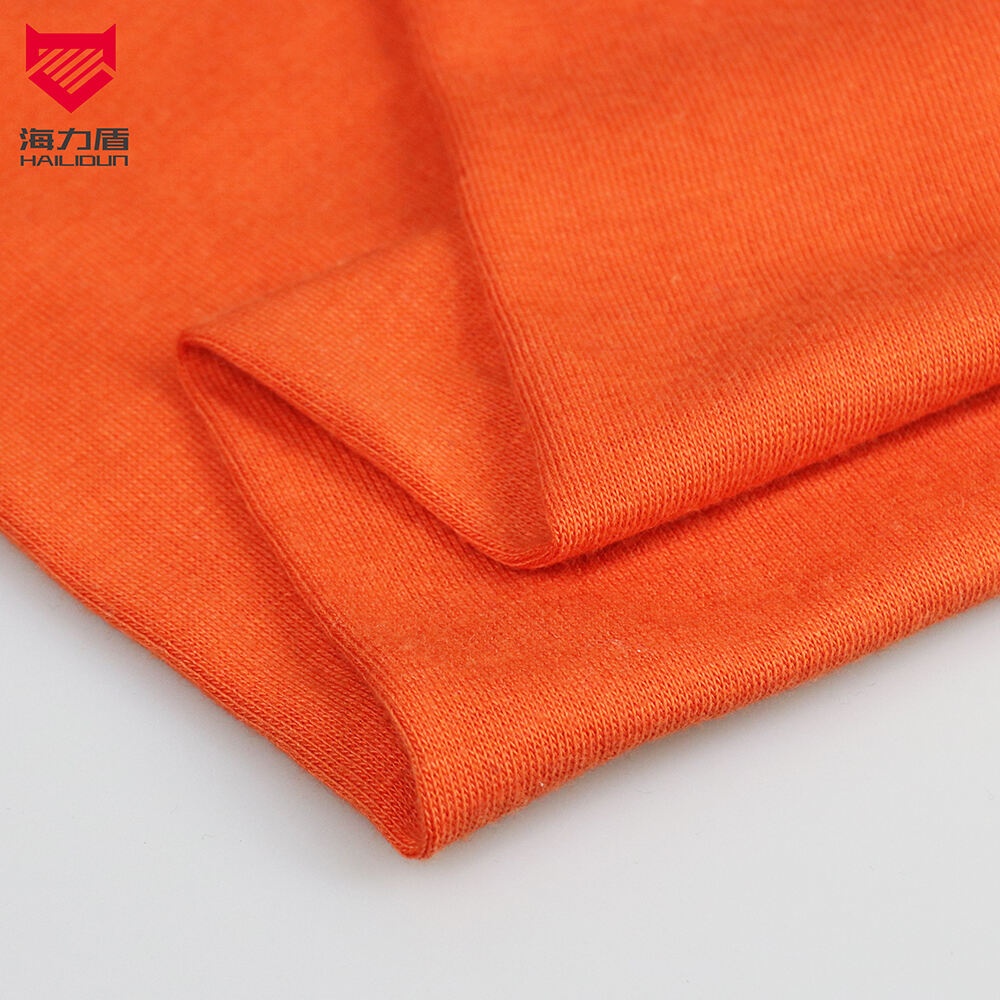 自動車内装におけるモダクリル繊維：安全性と快適性の両立