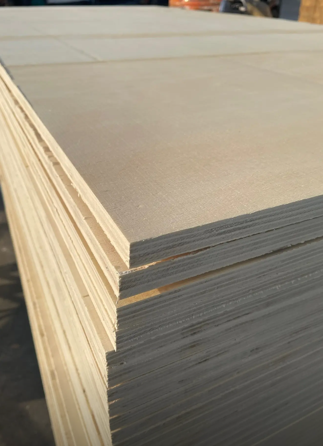 Soluciones Personalizadas de Contrachapado: Adaptadas a Su Proyecto