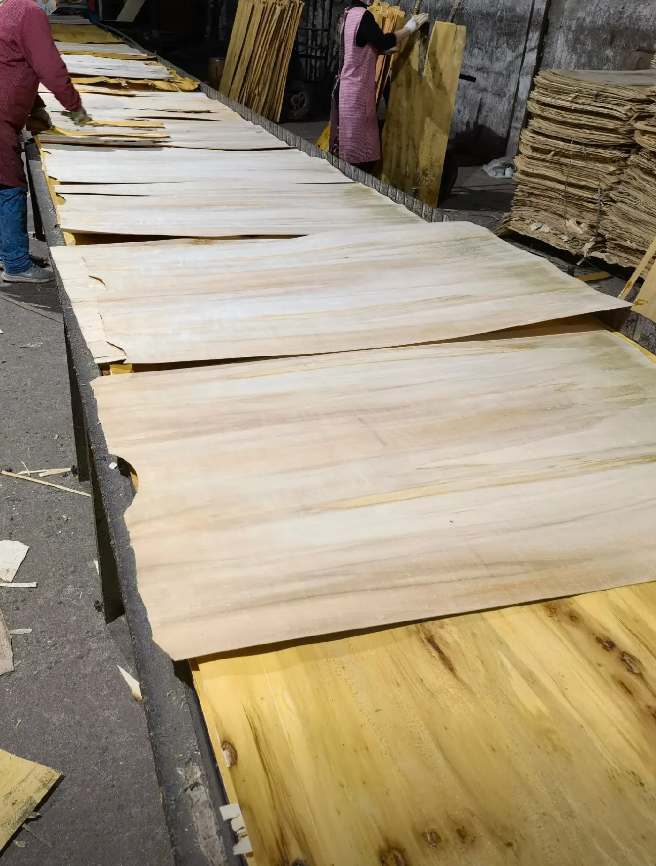 Soluciones Personalizadas de Contrachapado: Adaptadas a Su Proyecto