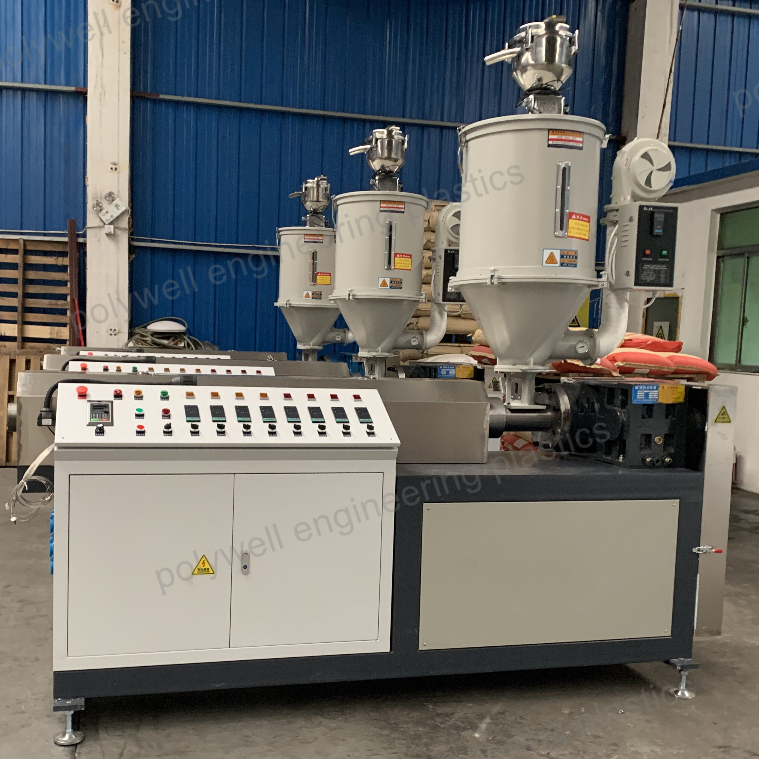 Polyamide Extruder Machine Nylon plast stangir mótun vél einn skrúfu útdrif framleiðslu lína
