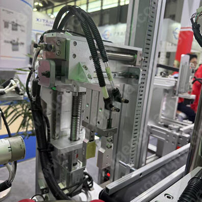 Lip gloss mascara foundation filling machine production line5.jpg