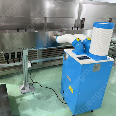 4 nozzles stick antiperspirants filling line (6).png