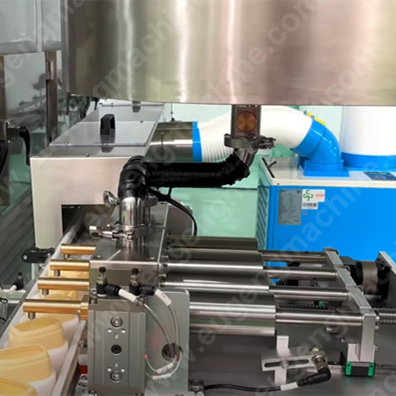 4 nozzles stick antiperspirants filling line (2)(75b369223d).png