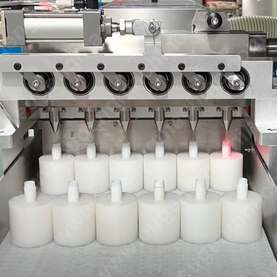 6 nozzles lip balm filling line (2).png