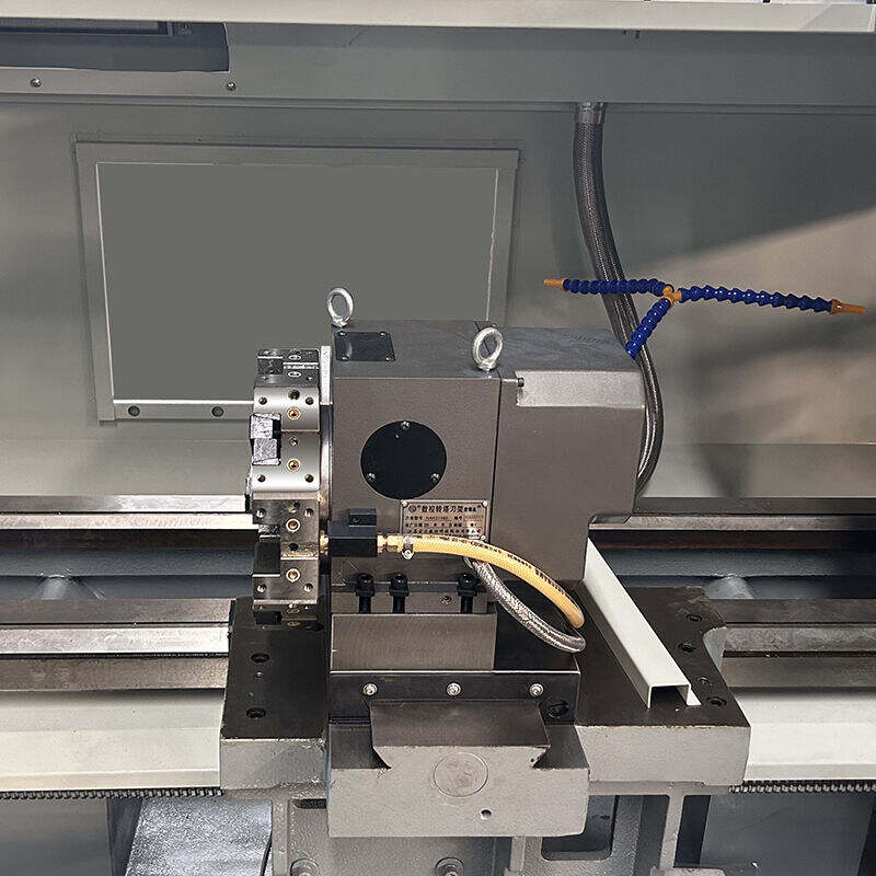 Tour CNC à banc plat abordable pour des applications industrielles polyvalentes