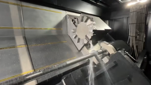 Large CNC lathe solutions for slender shafts and large pipes
