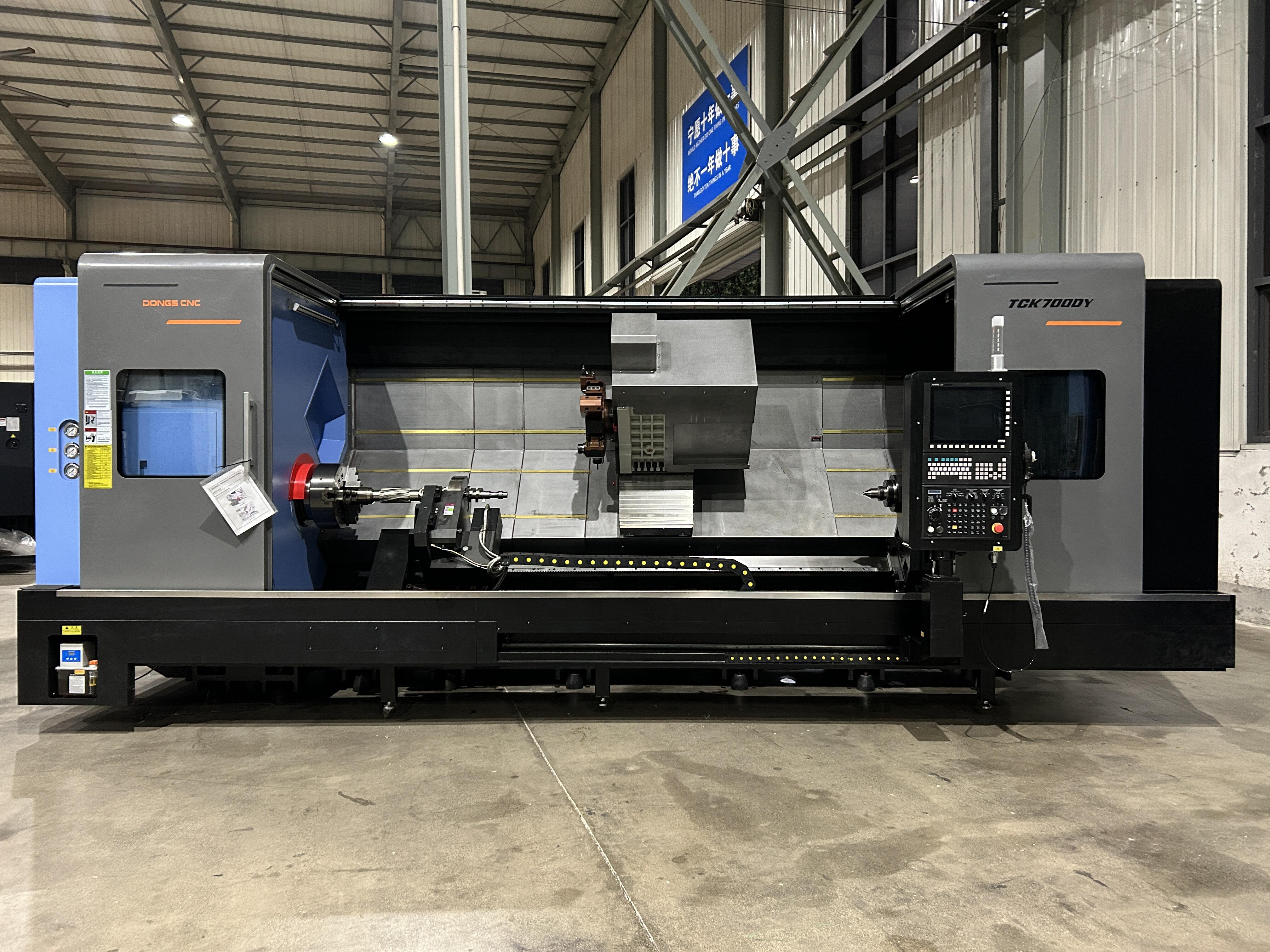 ความแตกต่างระหว่างการกัดด้วยเครื่อง CNC และการกลึงคืออะไร