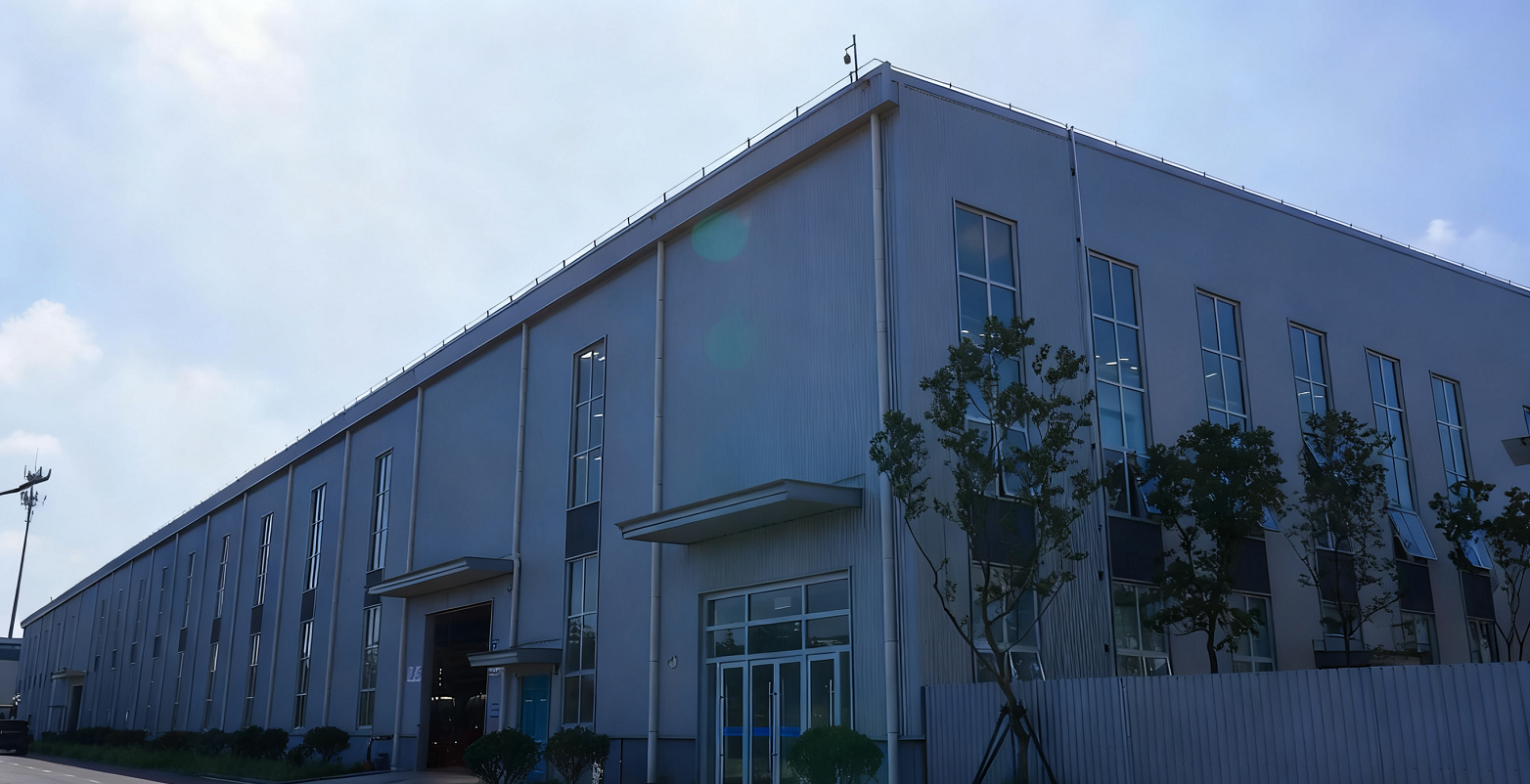 Youngbison | Excavator and Loader Overseas Supplier - High-Quality Construction Machinery Exports