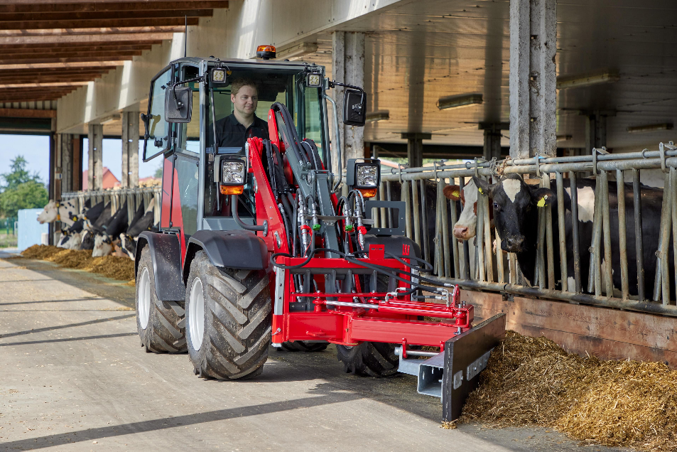 Maneuverable Landscaping Mastery