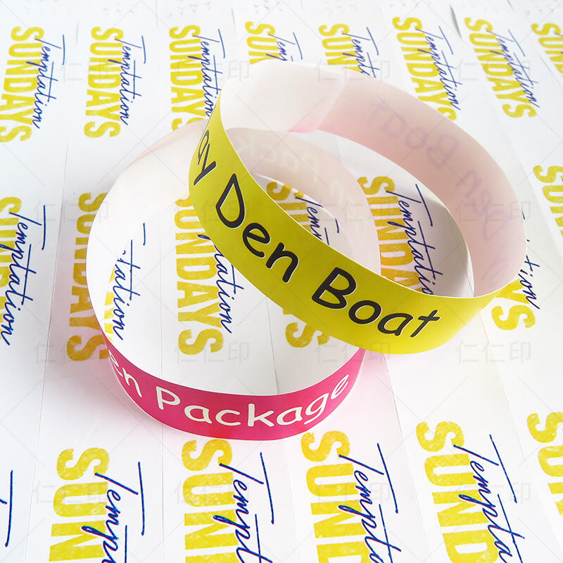 Supplier Wholesale Customizable Disposable Tyvek Paper Wristband WIth QR Code Serial Numbered