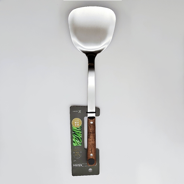 316 WOODEN HANDLE SPATULA