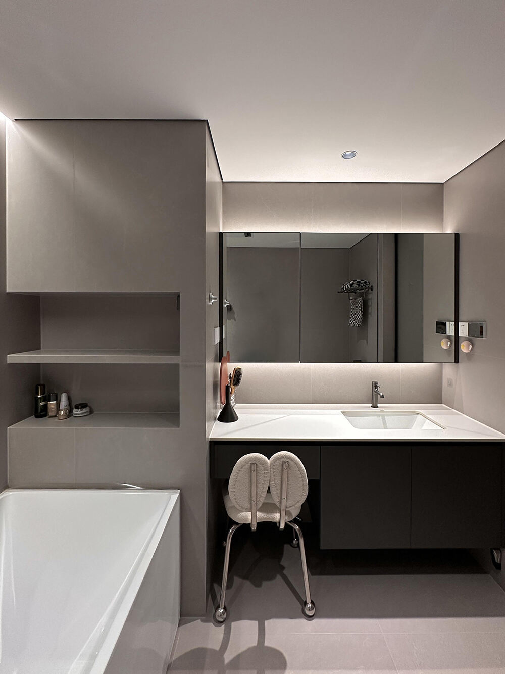 Project Case on Robertson Quay, Singapore