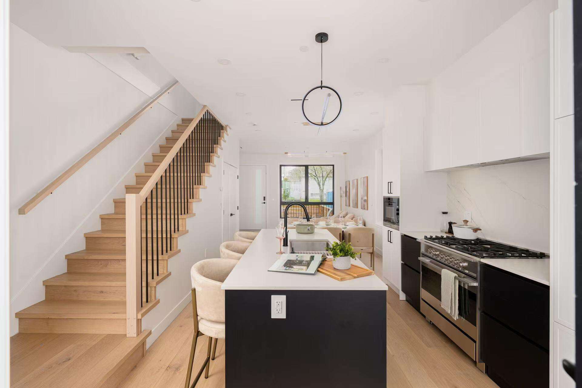 Residential Project on West 4th Avenue, Vancouver, Canada