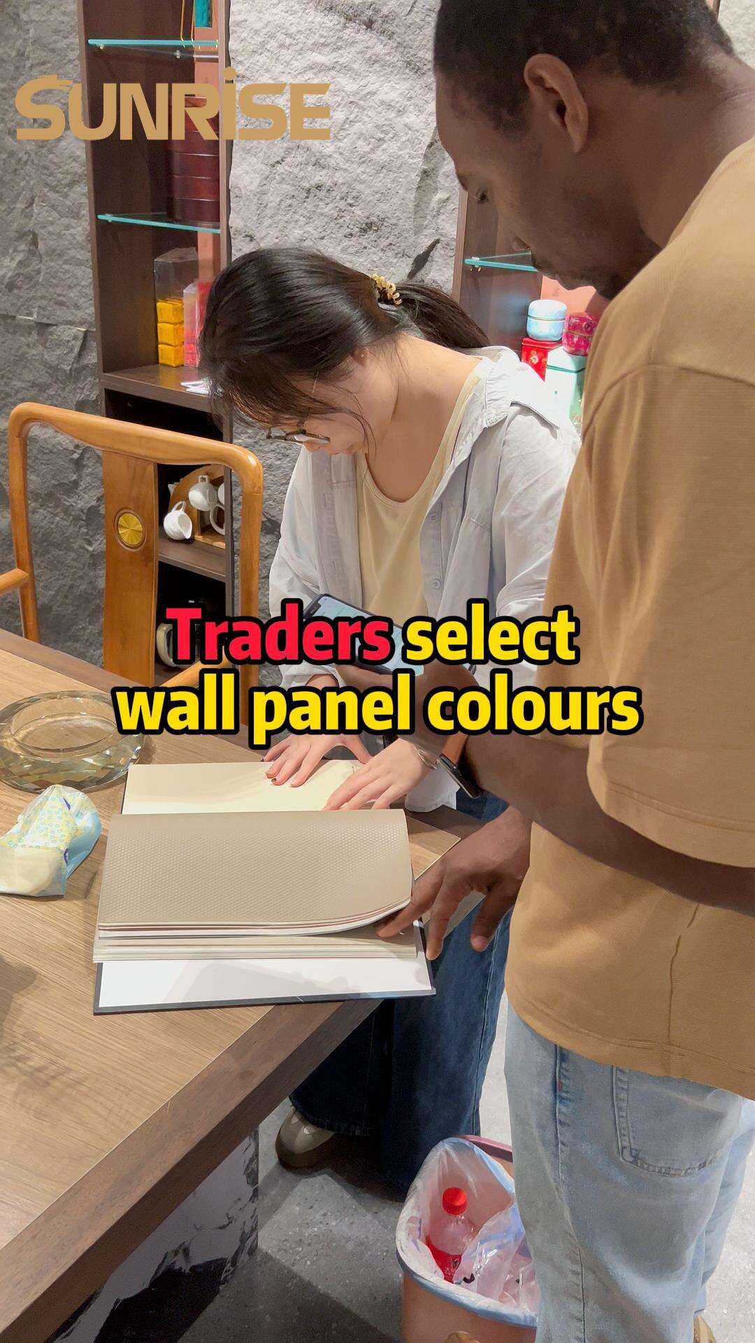 Trgovci biraju boje zidnih panela