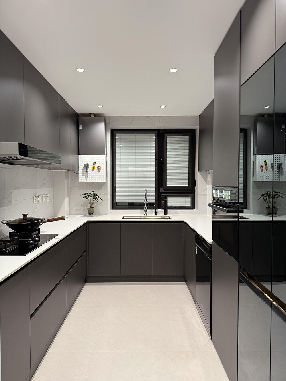 Project Case on Robertson Quay, Singapore