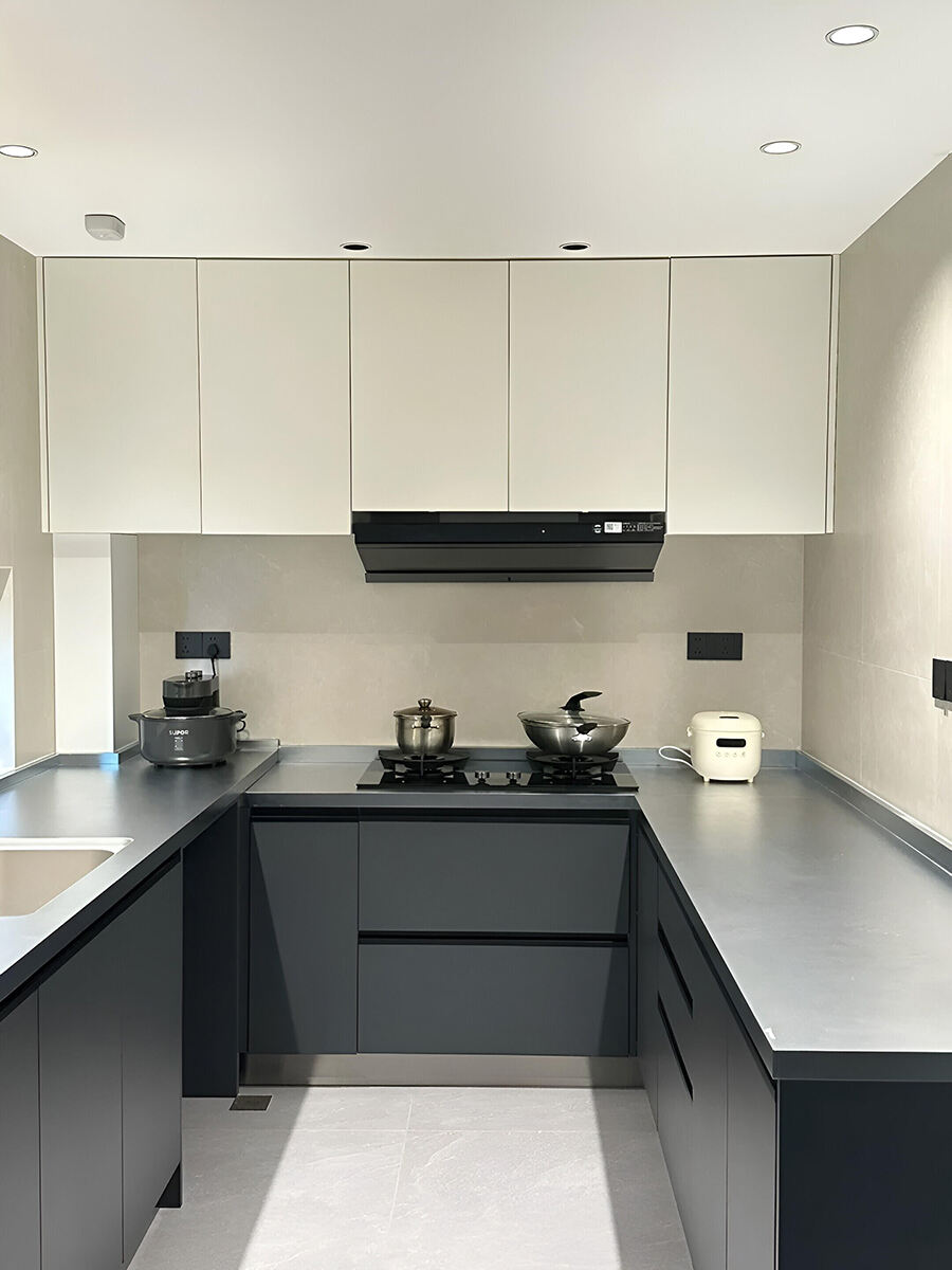High-Tech Custom Dark Gray & Off-White Stainless Steel Kitchen Cabinets | Modular Design • Dual-Tone Elegance • 20+ Taong Katatagan