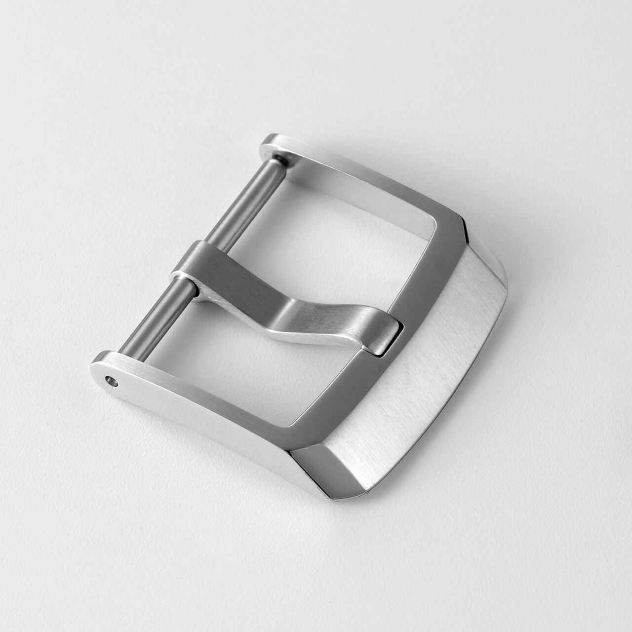 Tang Buckle