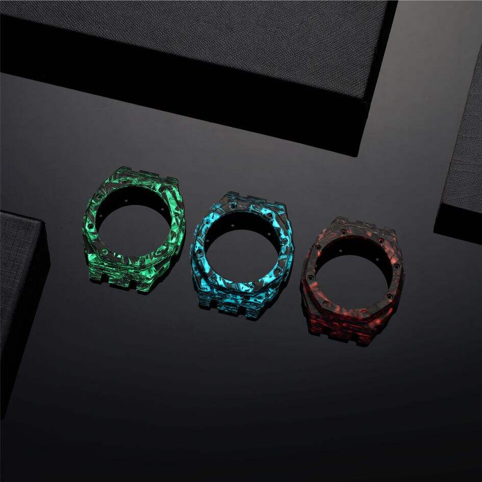 What Materials Ensure Durable and Stylish Watch Case?\n