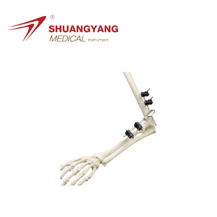 Children's elbow joint external fixator