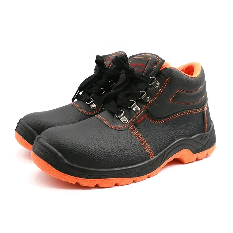 Custom Safety Shoes for Extreme Working Conditions