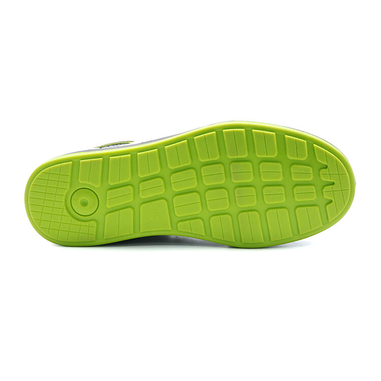 اكتشف المزايا الفريدة لأحذيتنا الخفيفة بأطراف واقية